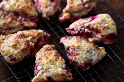 Recipes  Buttermilk on Raspberry Buttermilk Scones   A Splash Of Vanilla
