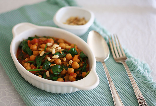 spicy chickpeas, tomatoes and chermoula