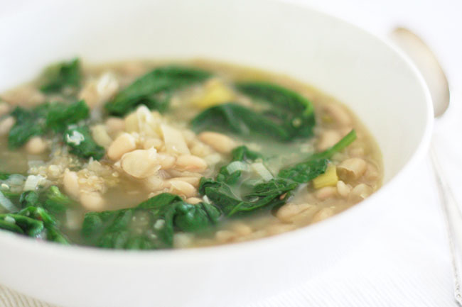 quinoa spinach white bean soup