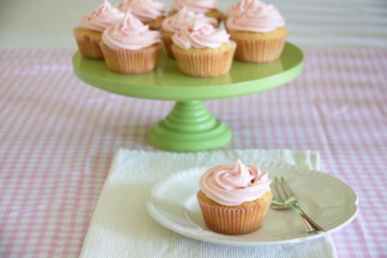 strawberry lemon cupcakes