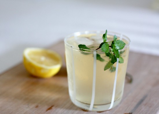 lemon ginger mint drink