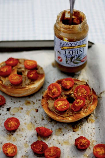 tahini tomato