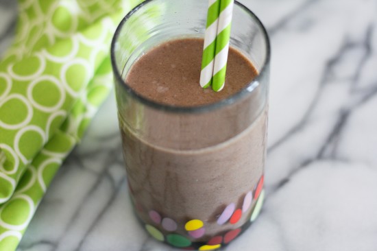 vegan chocolate thickshake