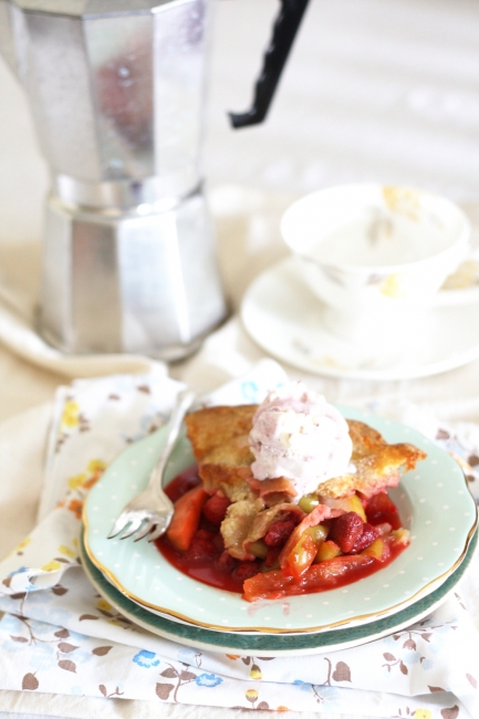 strawb apple pie