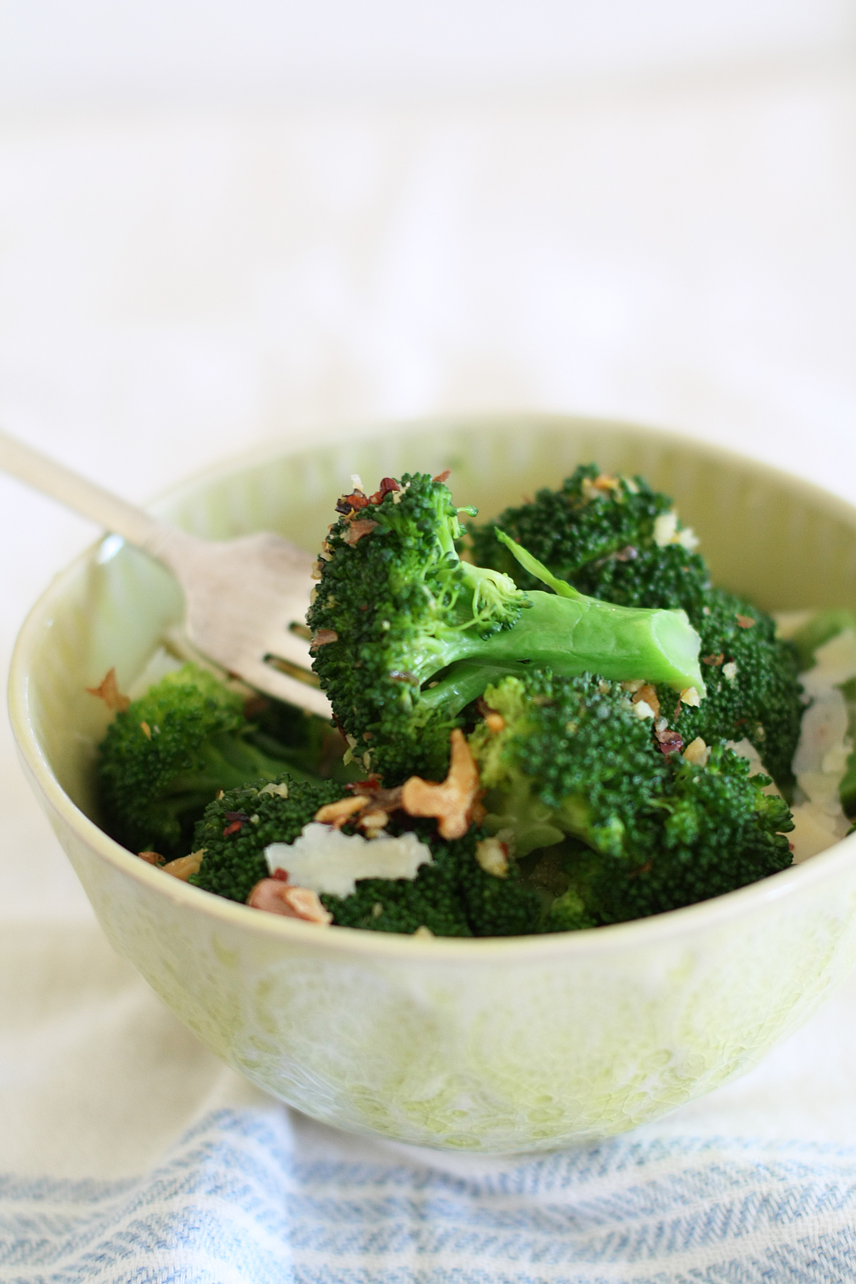 chilli lemon broccoli