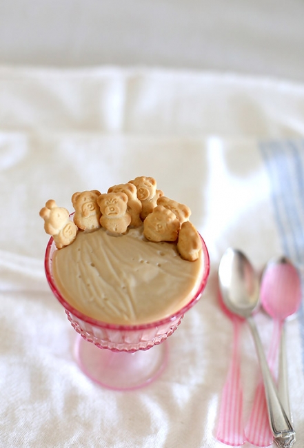 Butterscotch dairy pudding with teddy bear biscuits l a splash of vanilla
