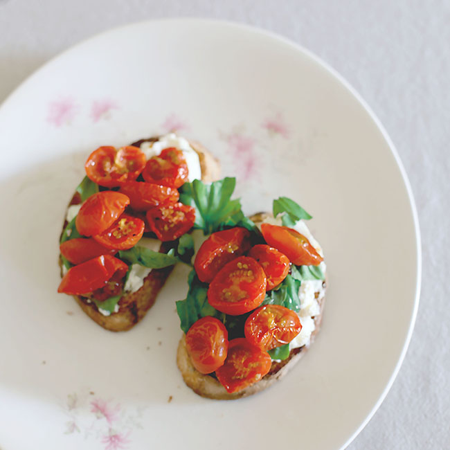 labna basil tomatoes on sour dough l a splash of vanilla