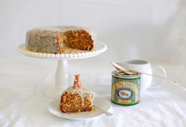 Golden syrup cake l a splash of vanilla