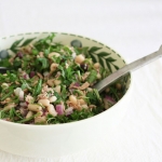 Tuscan salad with cannellini beans, tuna and olives