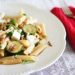 Penne with zucchini, chilli flakes and feta cheese