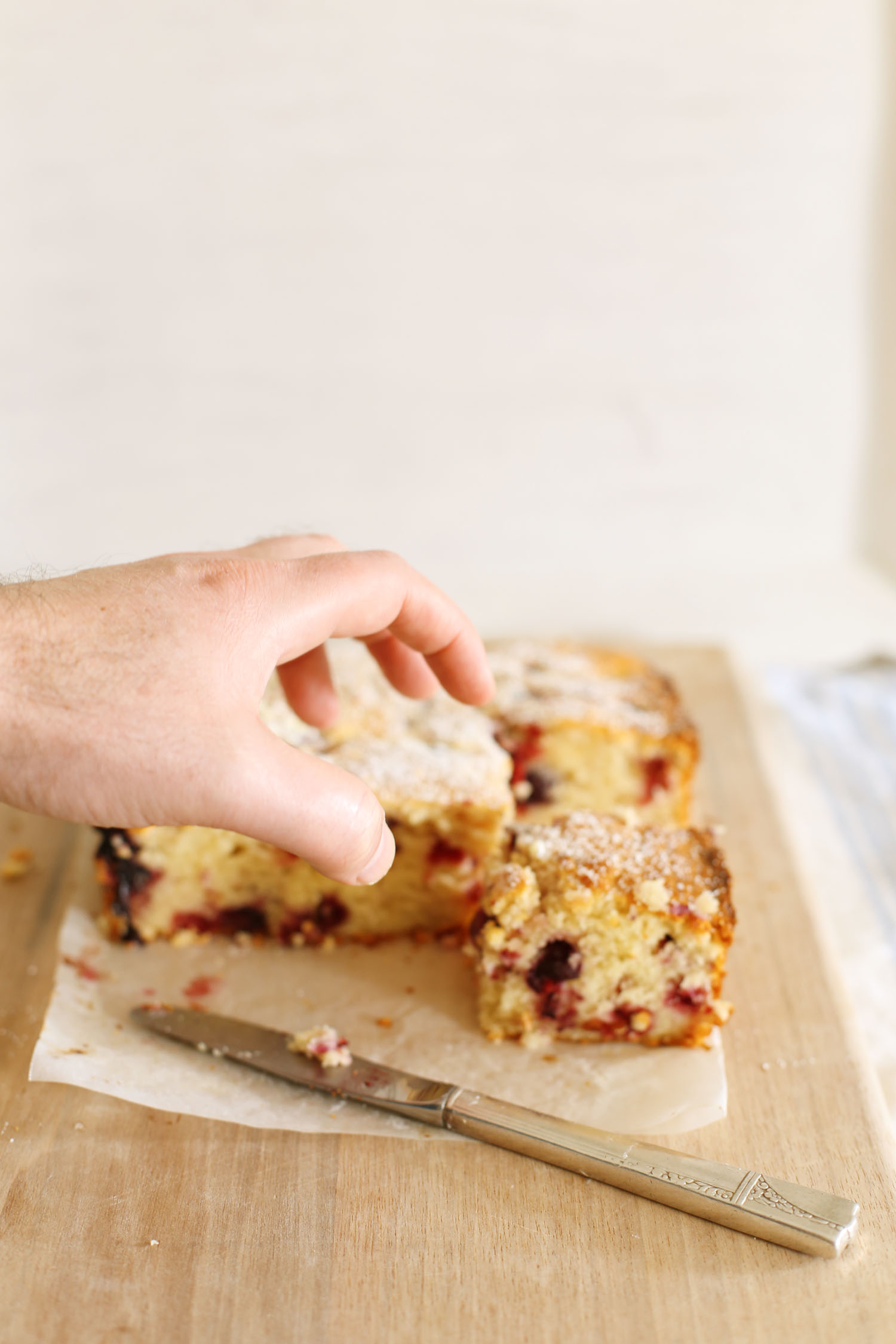 Berry yoghurt cake a splash of vanilla