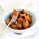 Spicy maple pecan roast sweet potatoes