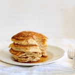 Orange ricotta hotcakes with orange honey syrup