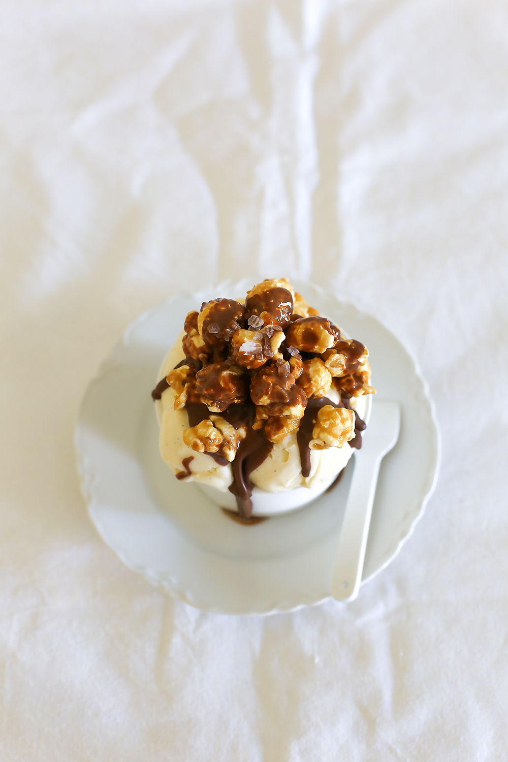 Caramel chocolate popcorn sundae a splash of vanilla