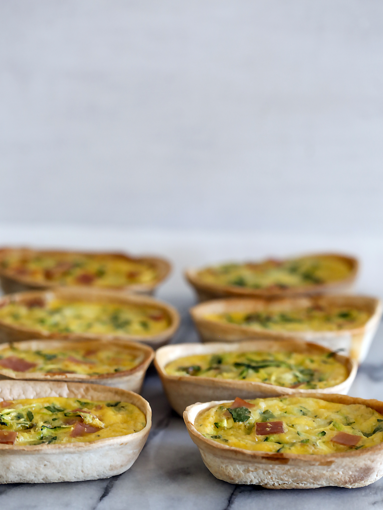 Mini zucchini &amp; bacon quiches | a splash of vanilla